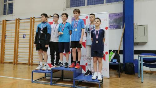 IMG 20230312 175836 tn